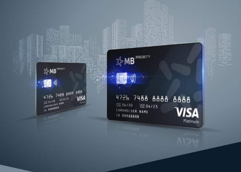 chạy quảng cáo facebook nên dùng thẻ visa nào 